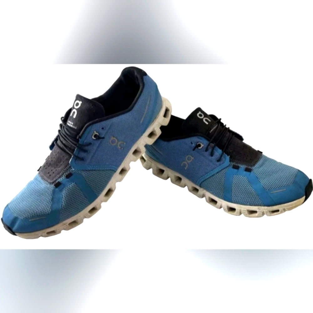 On Cloud 5 Waterproof Niagara Blue Men’s Size 11 Running Shoe Sneakers